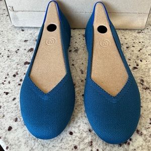 Brand new Rothy’s Size 9